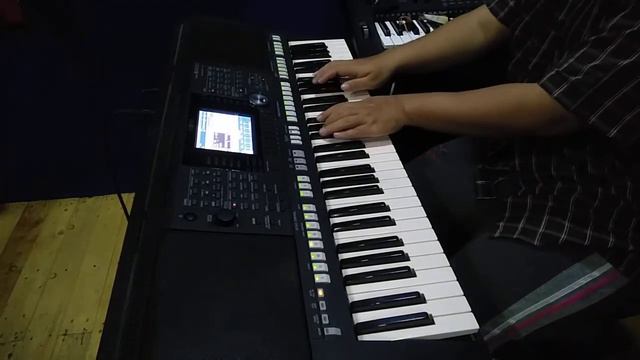 Piano Dasar Lanjut G - Trinada dis / es minor смотреть онлайн