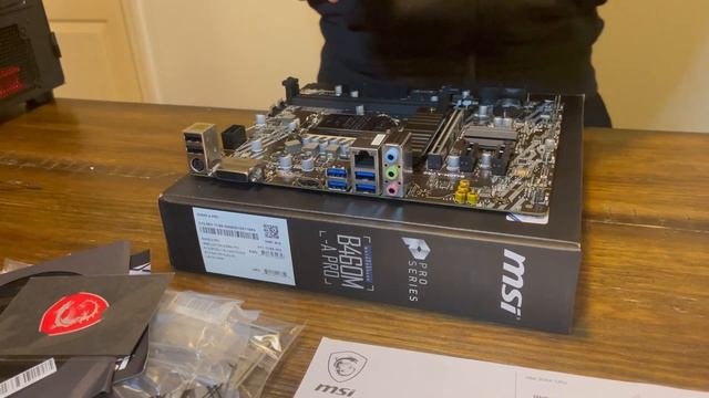 The BEST BUDGET Fortnite Gaming PC Build (With Benchmarks!) смотреть онлайн