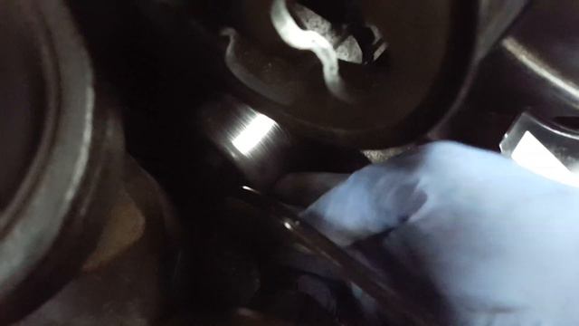 Honda Accord 2.2 ICTDI Tensioner Ilder Pulley Play and Worn Bearing смотреть онлайн