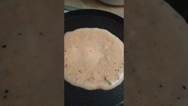 Оладьи с малиновым джемом