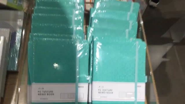 Милейшая коллекция канцелярии из Miniso: планеры, блокноты и стикеры смотреть онлайн