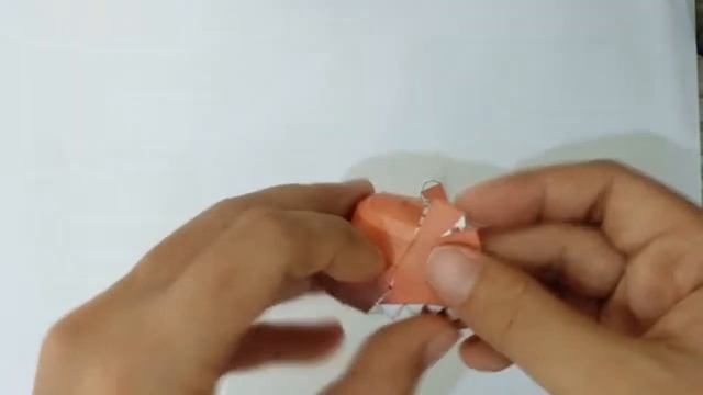 Meet The Papercraft Table Engineer (Tutorial)