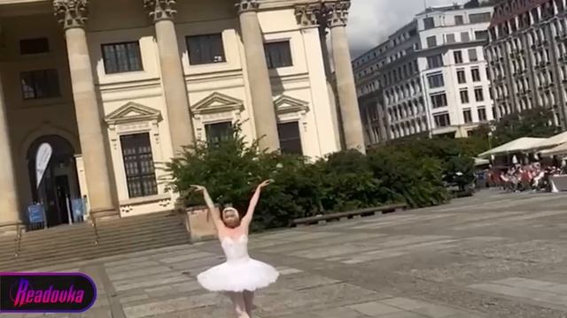 Немцы восхитились Русской балериной, станцевавшей «Лебединое озеро» в центре Берлина смотреть онлайн