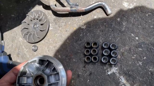 Roller zieht nicht? Roller kommt Berg nicht hoch ? Gewichte wechseln смотреть онлайн