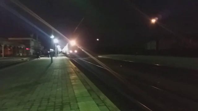 Кривой Рог Поезд Киев- Кривой Рог Ночной экспресс. смотреть онлайн