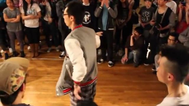 Umoja Battle - Popping Finals - Jamieson [groovy g's] vs SkinnyDonut смотреть онлайн
