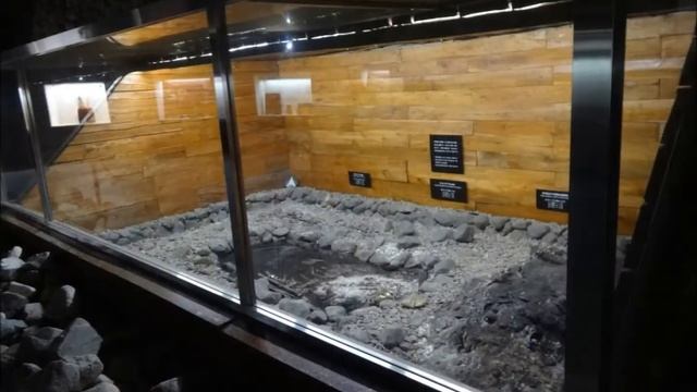 Daeneungwon Royal Tombs and Observatory Cheomseongdae смотреть онлайн