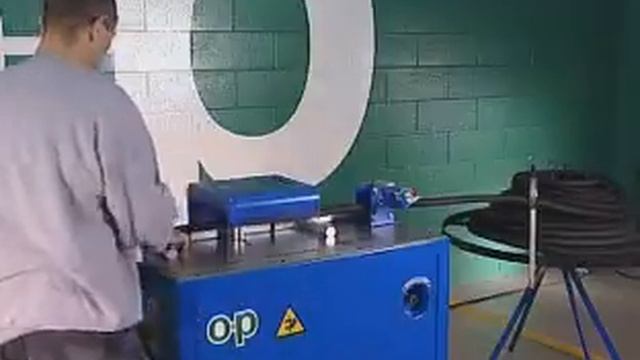 Отрезной станок для РВД O+P TF4 с механическим счетчиком метров смотреть онлайн