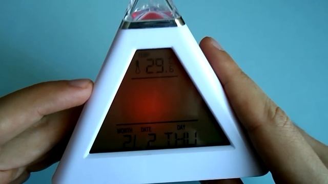 Часы пирамида хамелеон / Clock color change смотреть онлайн