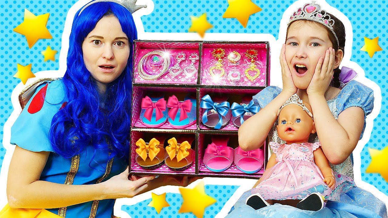 Туфли для Принцессы! Собираемся на бал. Игры одевалки для девочек — мама и дочка Две Принцессы смотреть онлайн