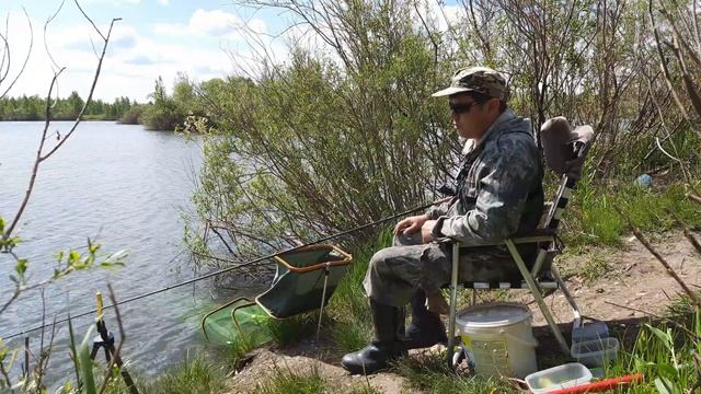 Как отсечь мелкую рыбу при ловле леща смотреть онлайн