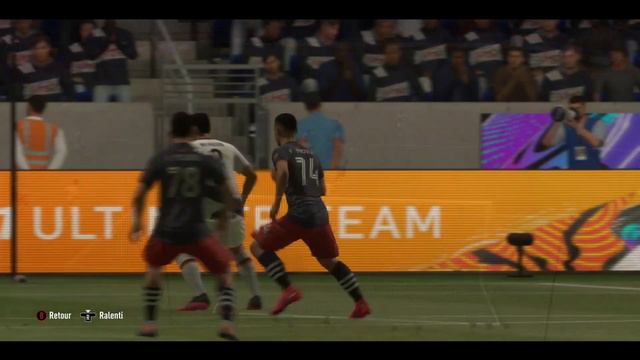 10' Felipe Mora • Manager de Talent (El Rayo 2020 - ALBANE FC) смотреть онлайн