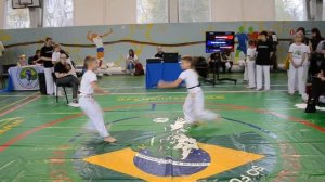 жёсткий бой! Капоэйра