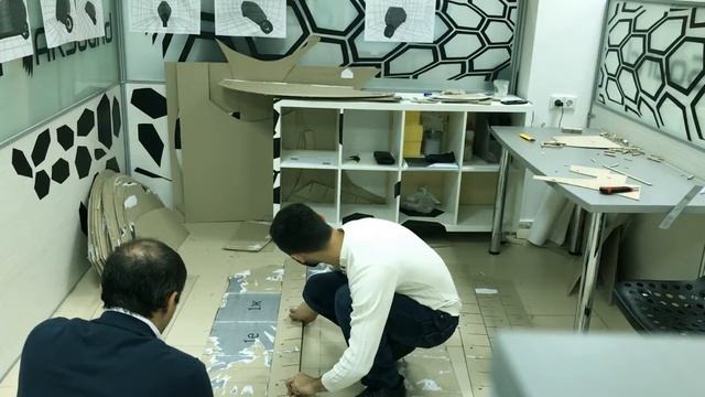 С чего начиналось.? Производство электромобиля, запрещенного в России. Проект "ЭРА" смотреть онлайн