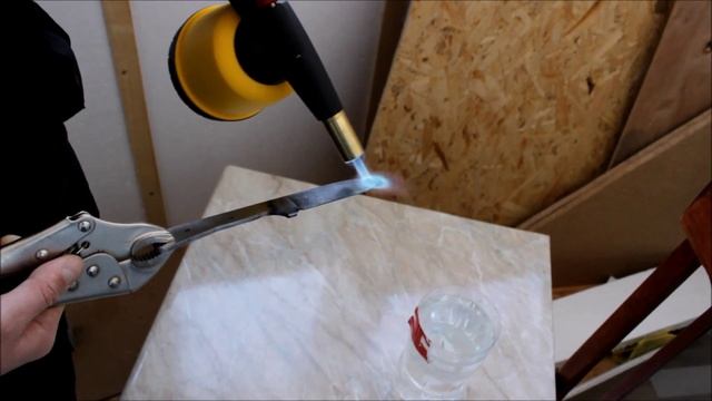 Закалка ножа. Первая и неудачная. смотреть онлайн