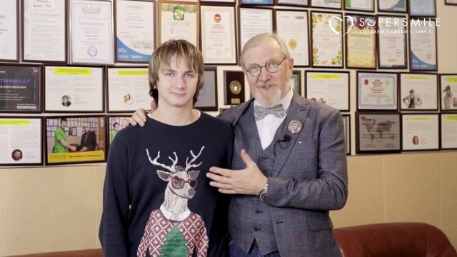 С Наступающим Новым годом! Поздравление от Виктора Бычкова для пациентов смотреть онлайн