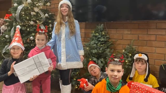 ІТ табори від школи програмування "Logika" смотреть онлайн