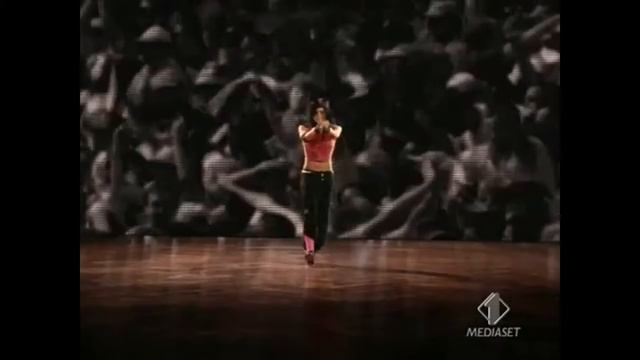Sofia Boutella Dance Moves смотреть онлайн