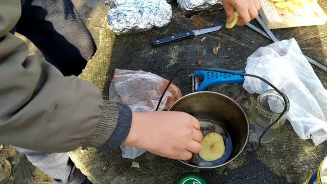 ПРАЗДНУЕМ НОВЫЙ ГОД! смотреть онлайн
