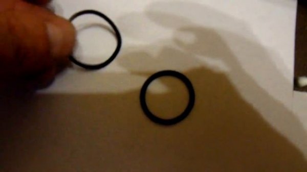 ROTEL RCD-930AX. Визуальный осмотр, диагностика и замена пассика привода лотка CD-проигрывателя.