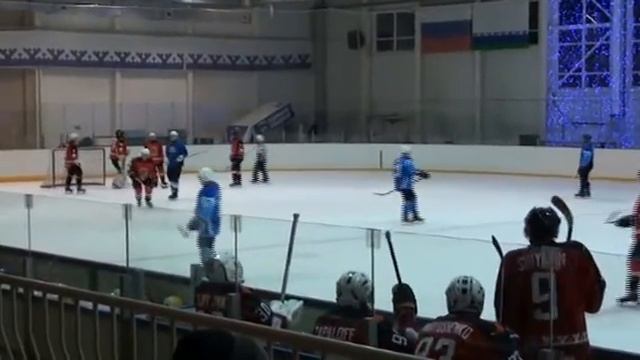 Хоккей. Хк Полярные Волки vs Хк Росомахи (ноябрь 2015) смотреть онлайн