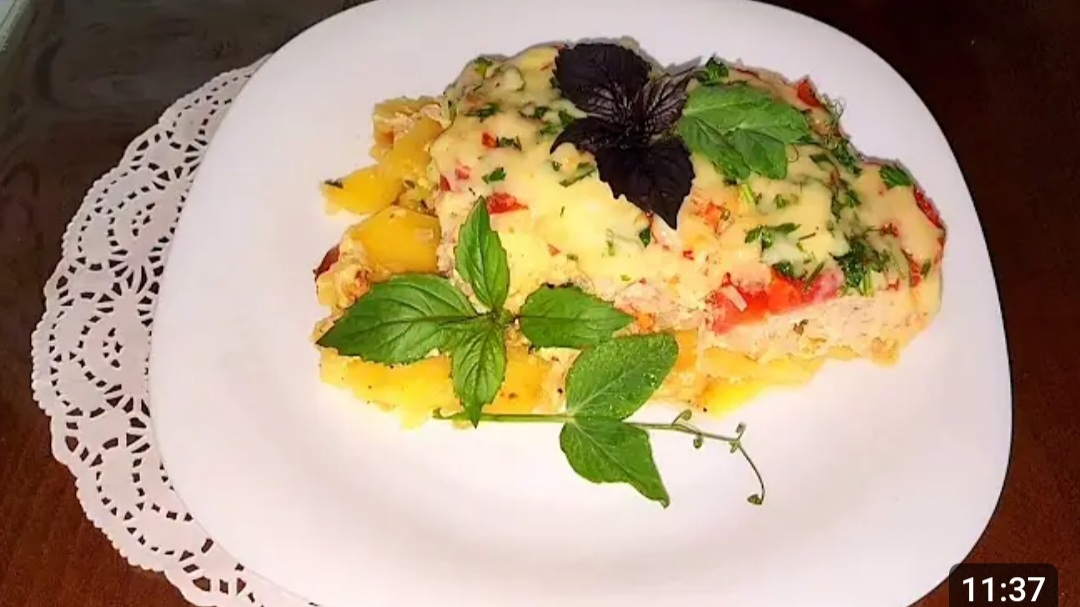 ШИКАРНОЕ БЛЮДО С МОЛОДЫМ КАРТОФЕЛЕМ.🥔🍅🧀 смотреть онлайн