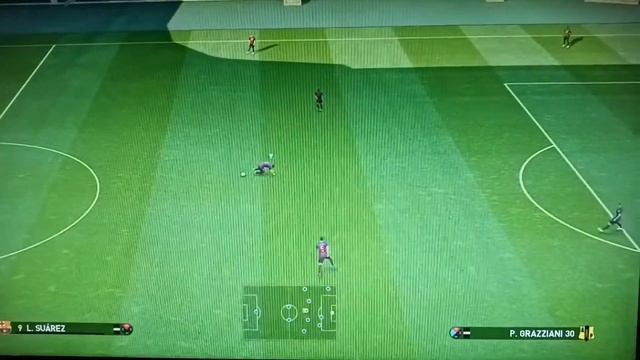 | PES 2019 | КАК СИМУЛИРОВАТЬ В PRO EVOLUTION SOCCER 2019 НА КЛАВИАТУРЕ #футбол #PES #YouTube смотреть онлайн