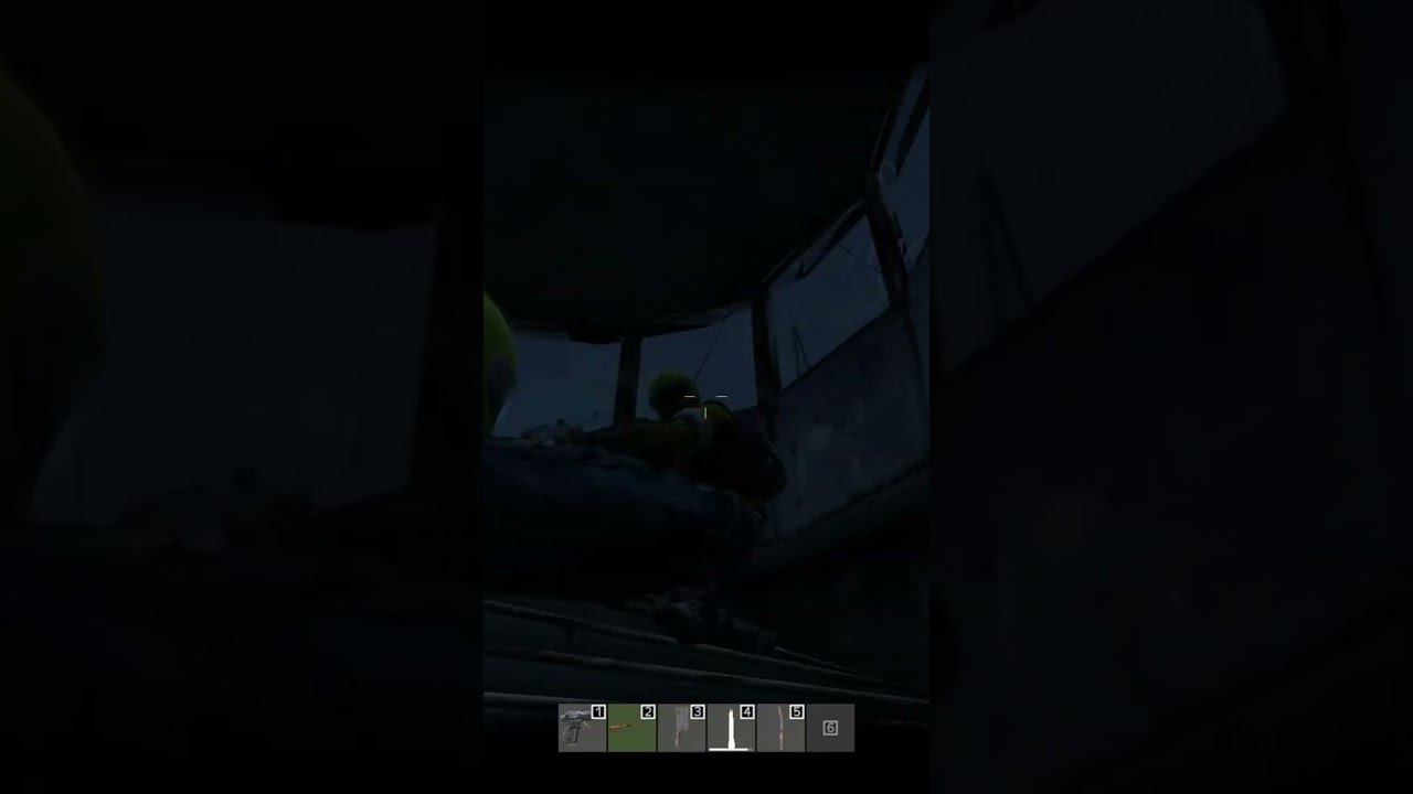 Не совсем удачный размен - DAYZ #shorts #dayz #дейз #фейл #клип смотреть онлайн