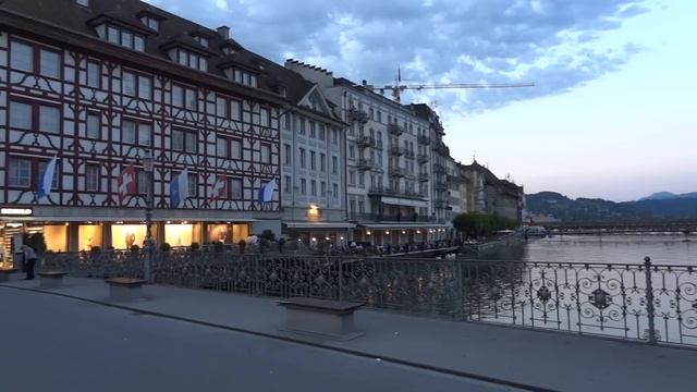 Sony Cybershot DSC HX9V FullHD lowlight test смотреть онлайн