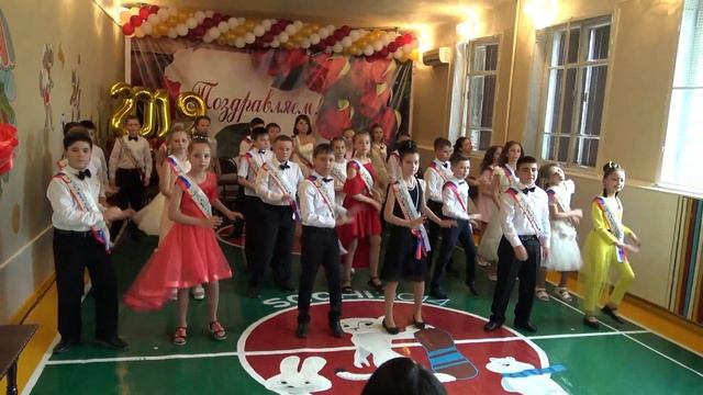 танец и песня мы маленькие дети смотреть онлайн