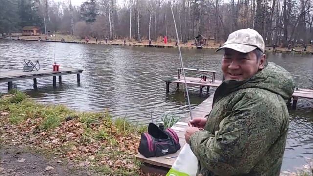 Первая форель на бомбарду. Рыбалка на Верхнем водоёме. Клёвое место лосиный остров смотреть онлайн