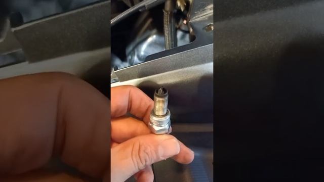 Suzuki Burgman uh 200 tipo de bujía y herramientas usadas смотреть онлайн