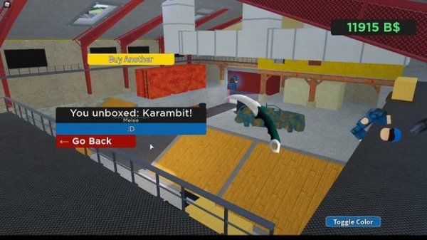 Opening cases in Roblox!