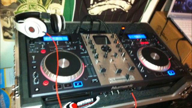 SHOKE MIX DJ TAZMANIA ...MY FIRST MIX WITH MIXDECK ! смотреть онлайн