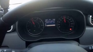 Информационная приборная панель Рено Дастер.