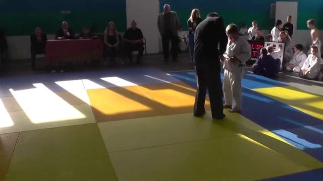 Видео клуба единоборств "Бурый медведь" смотреть онлайн