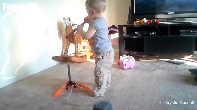 Try Not To Smile Challenges When You See Toddler Using Microphone 🎉🎙🎉 Cute Baby Video Compilation смотреть онлайн