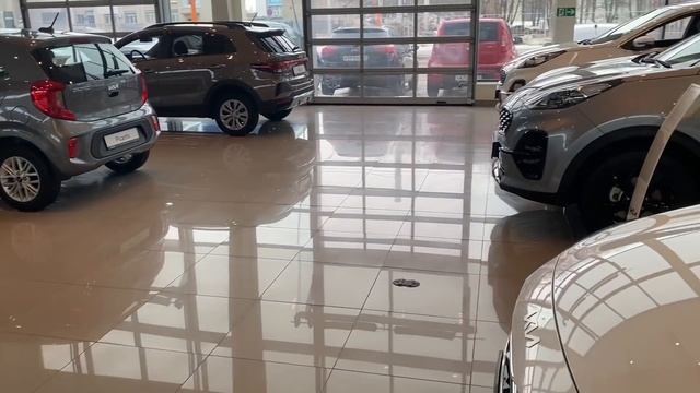 Сколько стоят новые Kia сейчас в автосалоне смотреть онлайн