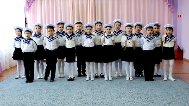 17 Детский сад № 45 Коллективная работа Бескозырка белая смотреть онлайн