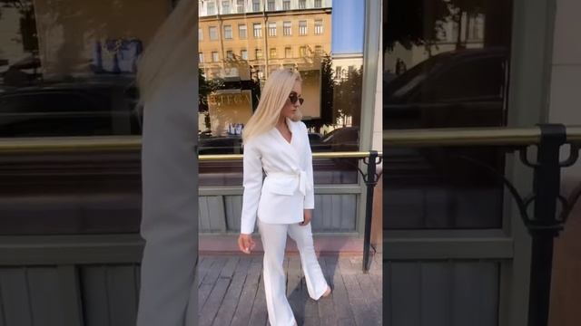 Белый брючный костюм | Женский деловой костюм смотреть онлайн