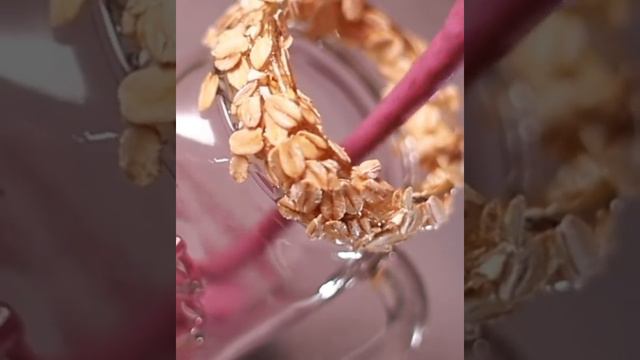 Смузи с замороженной черникой смотреть онлайн