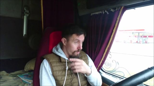 КУДА ИДТИ РАБОТАТЬ ? // ОТВЕТ ПЕРЕЖИВАЮЩИМ ЗА МОИ БАНКОВСКИЕ СЧЕТА. ФИНАНСОВАЯ БЕЗОПАСНОСТЬ. смотреть онлайн