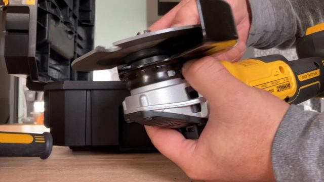 Dewalt Dcg405nt Essaie Test Et Avis @dewalttv #dewalt @sobrico