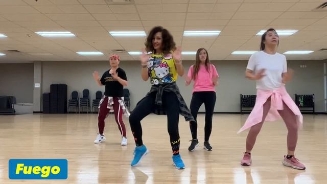 ZUMBA | A Fuego | Max Pizzolante | (cumbia)