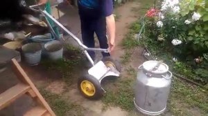 Тележка для перевозки меда в бидонах(флягах).