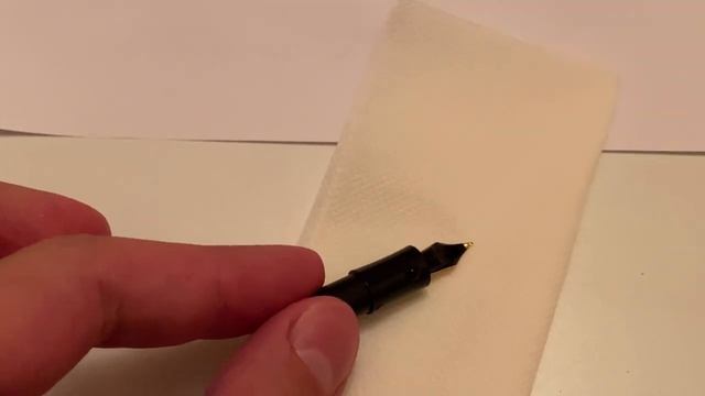 Что делать если перьевая ручка не пишет? / Как промыть перьевую ручку (на примере Kaweco Sport) смотреть онлайн