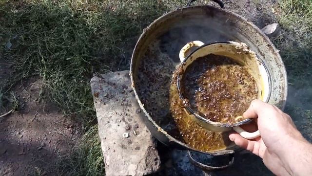 Простой способ перетопки воска .Воскопресс смотреть онлайн