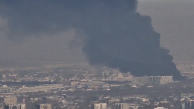 Пожар. Нижняя Алматы. Вид над городом. 17.02.2024 - 1 Minute Story NS смотреть онлайн