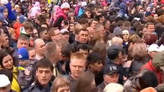Самый масштабный парад в истории Владивостока прошел на суше, на море и в воздухе смотреть онлайн