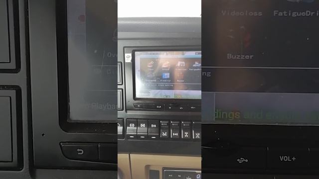 Отключение камер бокового обзора при включении указателей поворота на HOWO T5G либо SITRUCK смотреть онлайн